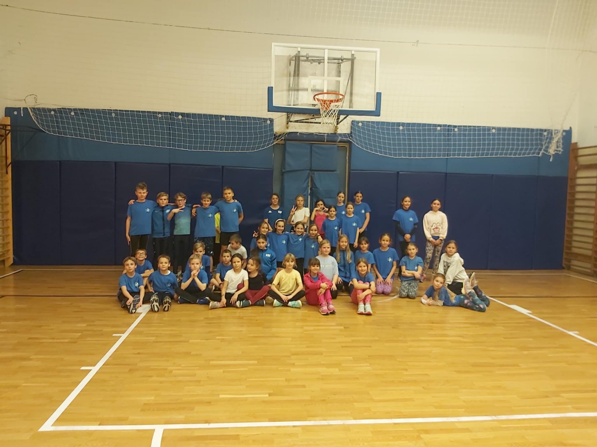 Kölyökből Atléta Program....